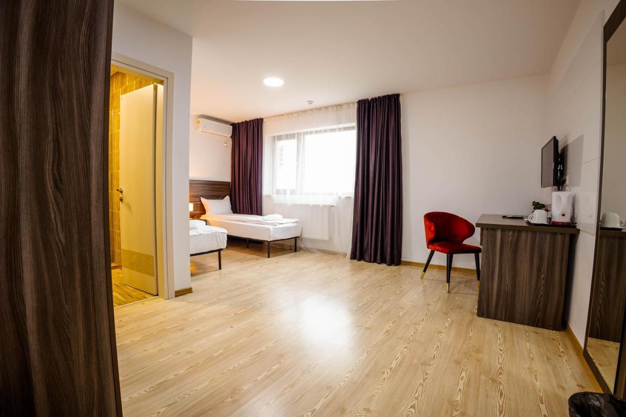 Bliss Inn Tunari Voluntari Extérieur photo